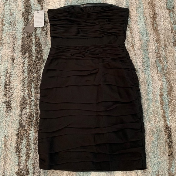 NWT Monique Lhuillier ‘Cationic’ Ruched Dress - Picture 6 of 11